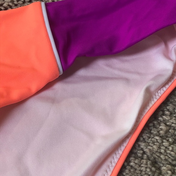 Vs pink bikini bottom - size medium - Picture 4 of 11